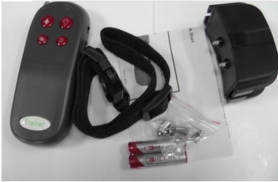 四合一遙控震動帶電擊訓狗止吠器 寵物行為矯正的多功能解決方案